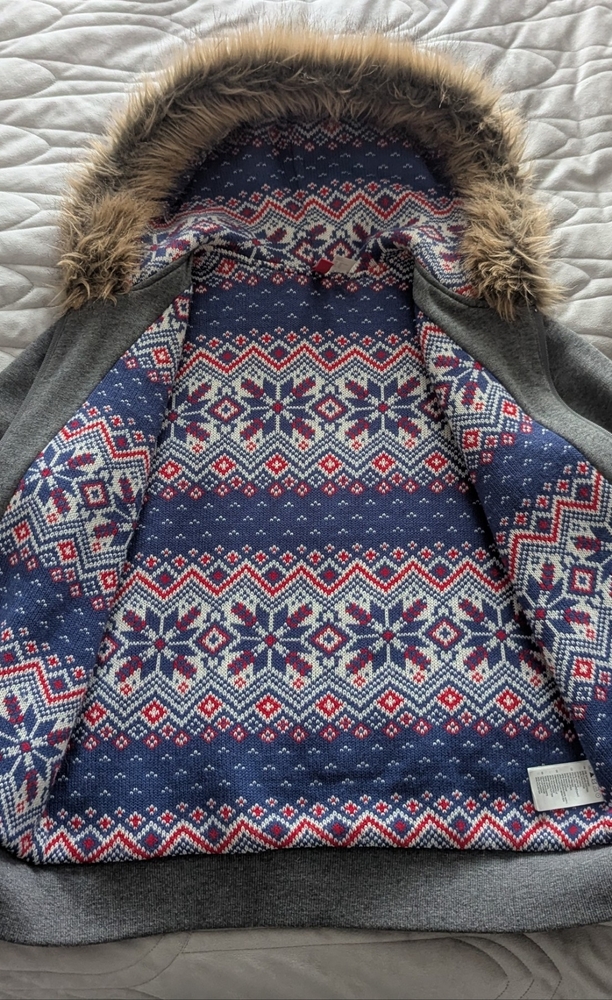 Y2K Vtg Ladies Size 10 Gray Hoodie w/Faux Fur Trim & PomPoms ❄️ Knitted Pattern - Picture 6 of 8